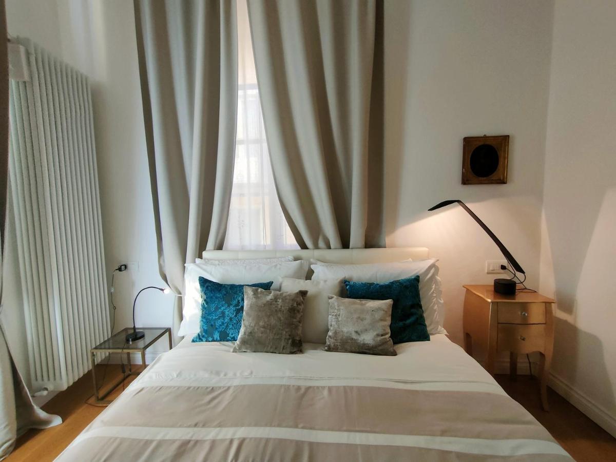Piazza San Rocco Suite Art Verbania Luaran gambar