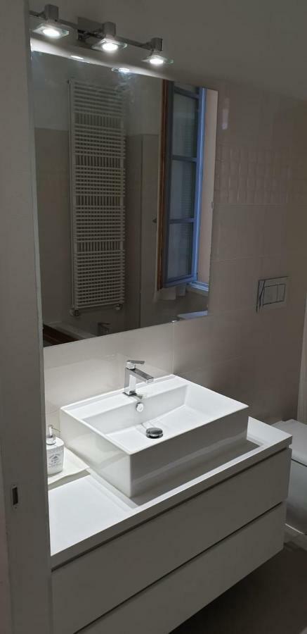 Piazza San Rocco Suite Art Verbania Luaran gambar